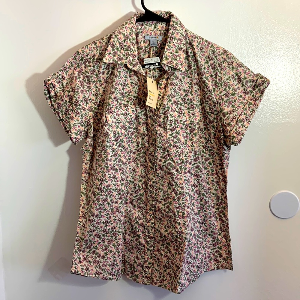 Carhartt WS036 - Women's Short-Sleeve Printed Camp Shirt Large NWT.
